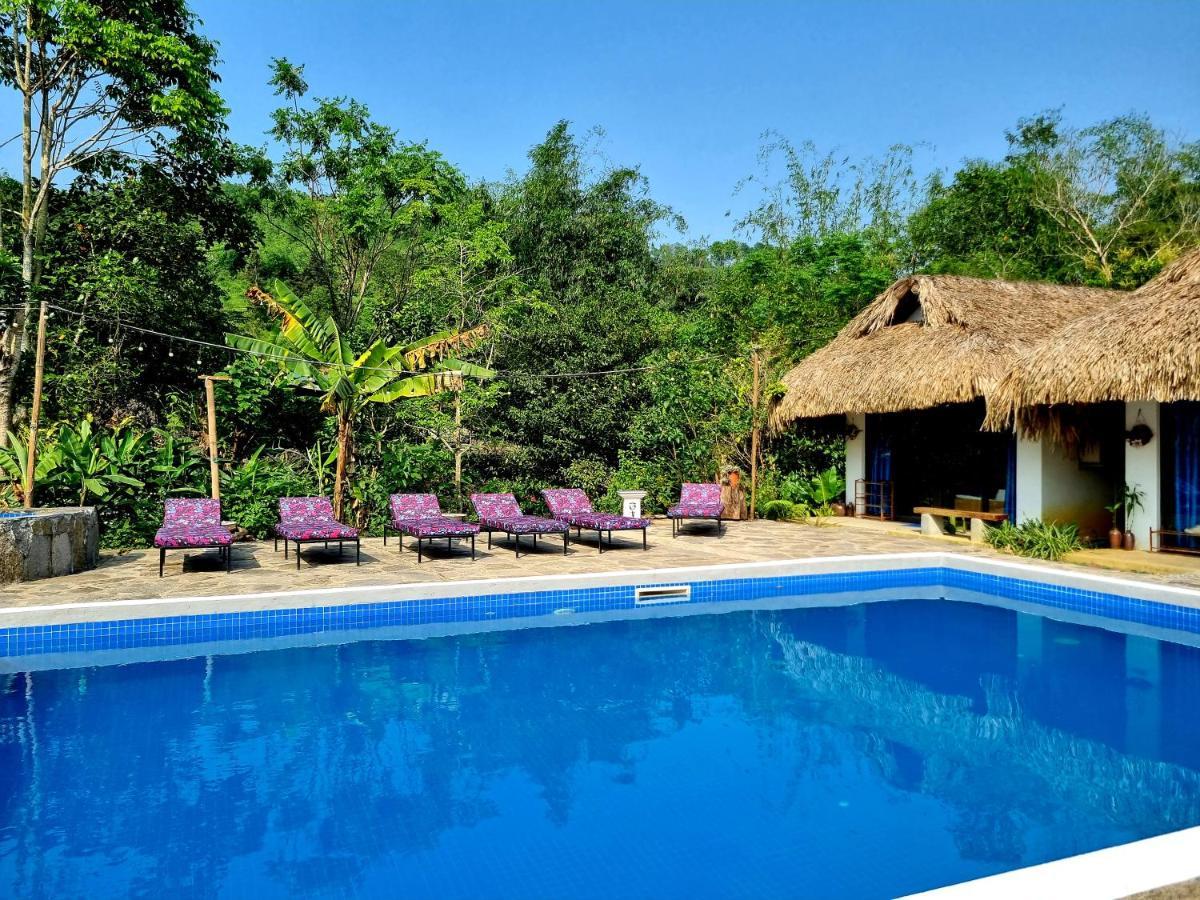 Albergue Nomadders Ha Giang Exterior foto