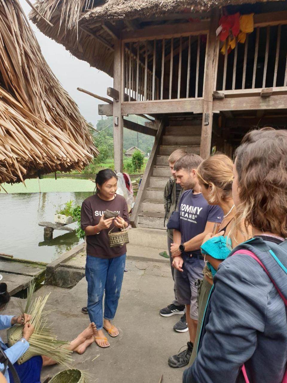 Albergue Nomadders Ha Giang Exterior foto