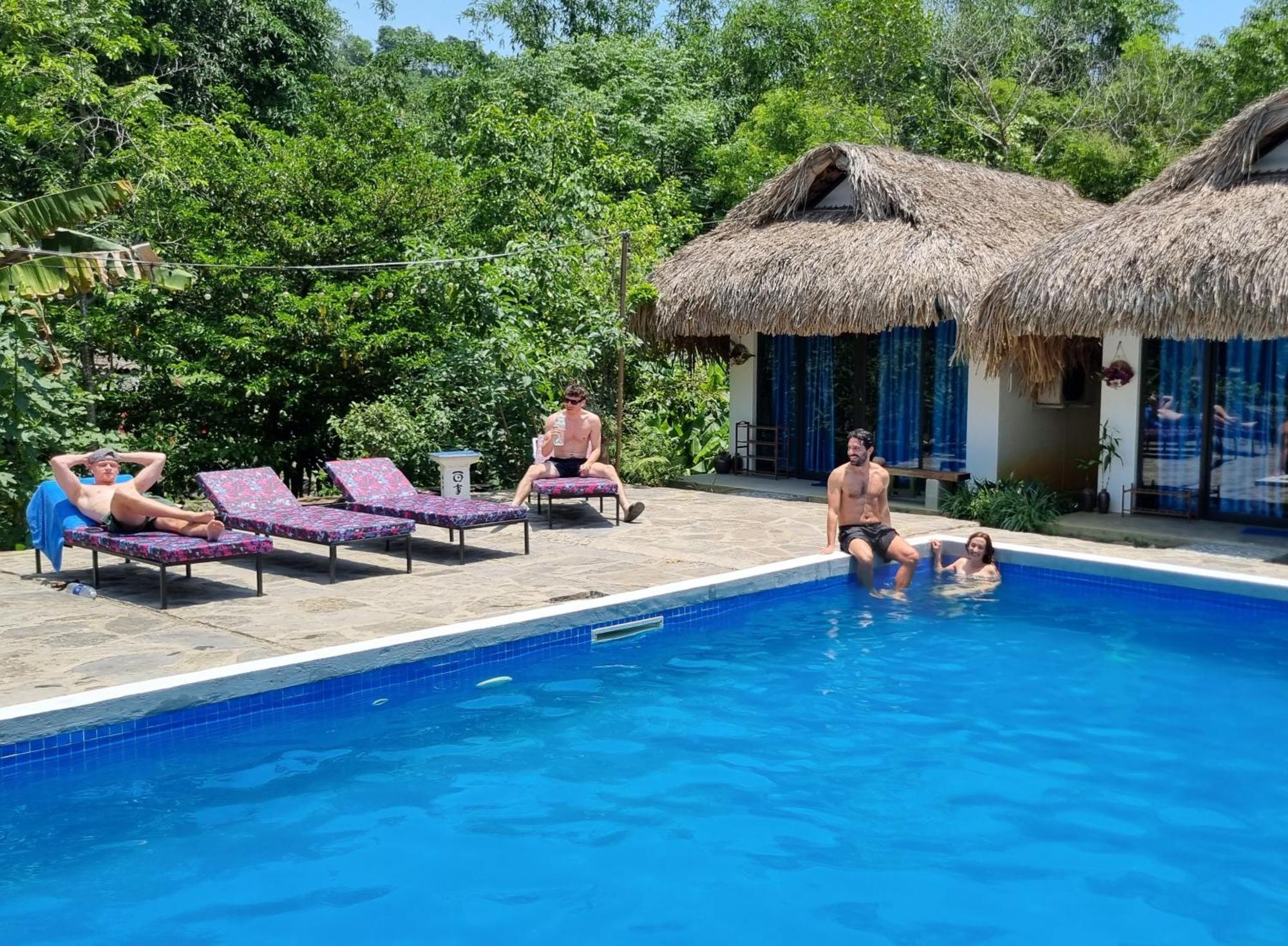 Albergue Nomadders Ha Giang Exterior foto