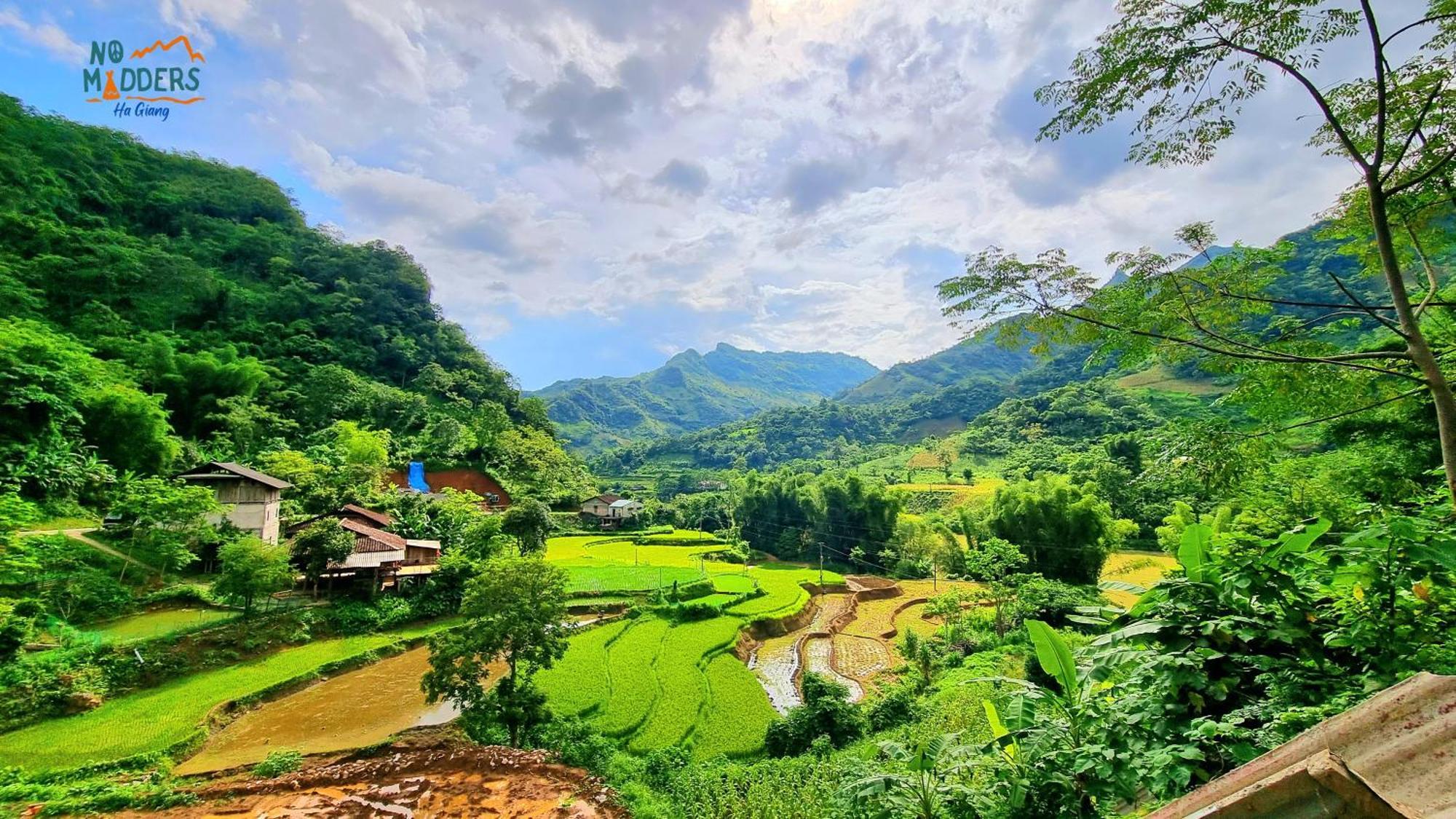 Albergue Nomadders Ha Giang Exterior foto