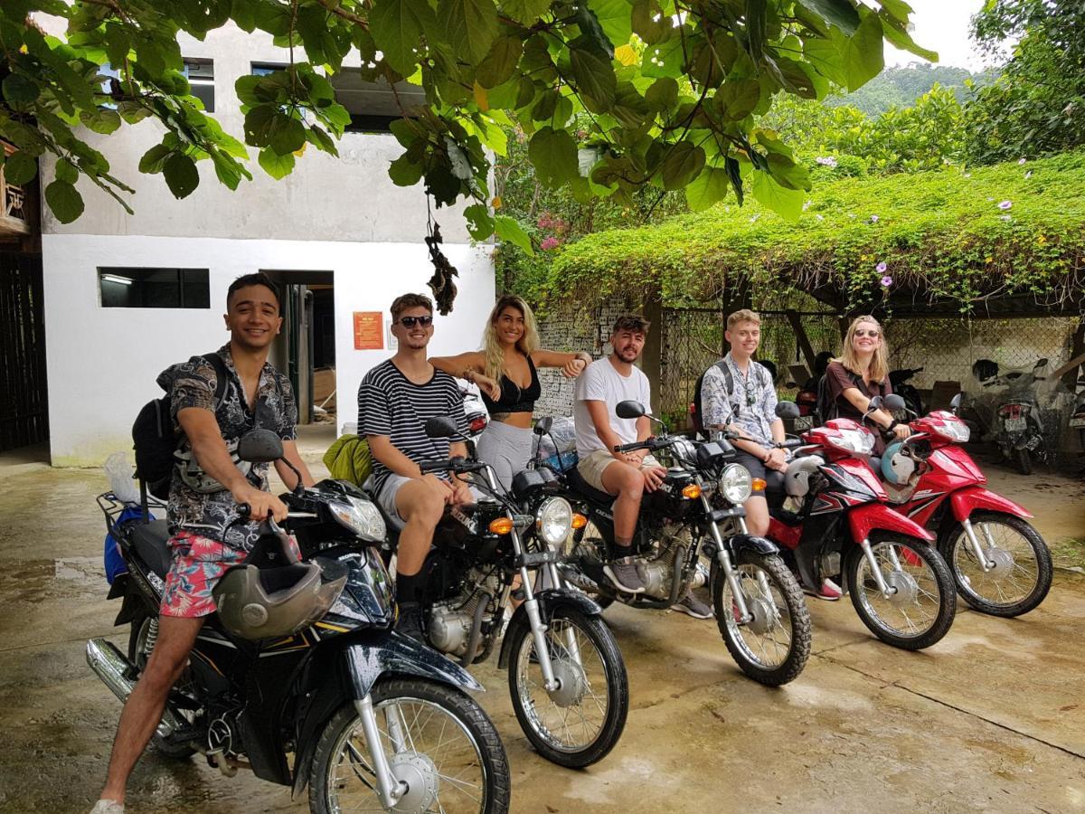 Albergue Nomadders Ha Giang Exterior foto